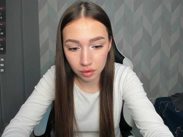  sia-bright18 chat room