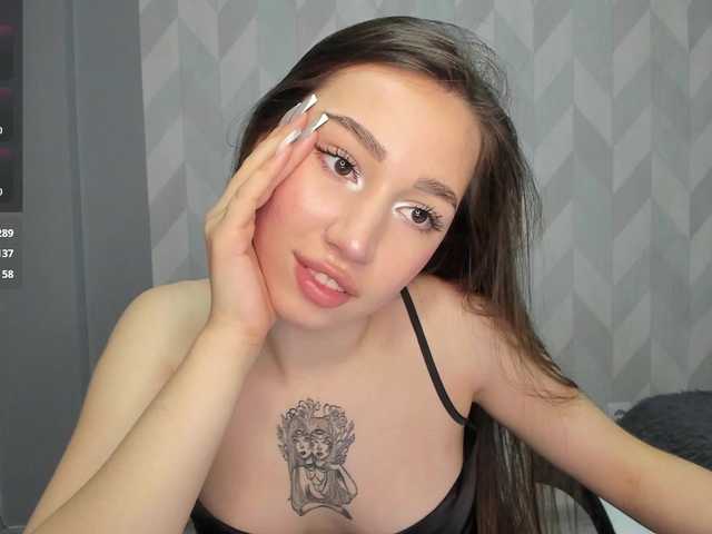 Discover sia-bright18 from BongaCams