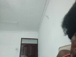 Petiteebony Porn Show