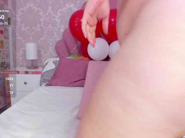 BriannaJones webcam