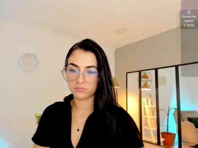 Laurabiel1 webcam