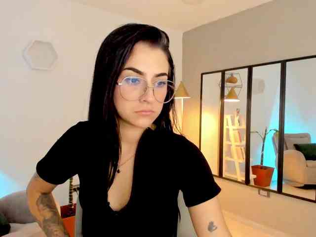 Laurabiel1 webcam