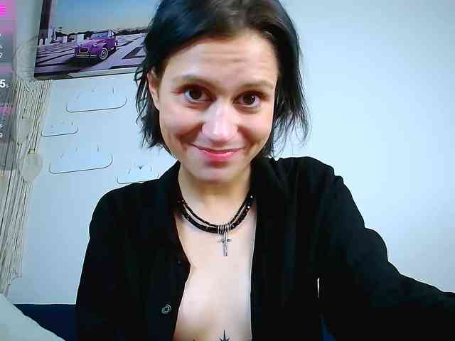 worsh1pme webcam
