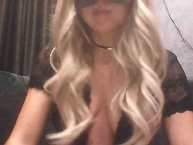 -Tasha webcam