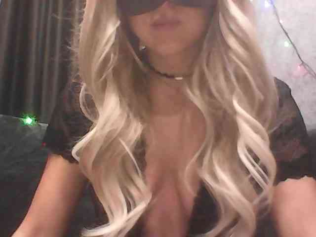 -Tasha webcam