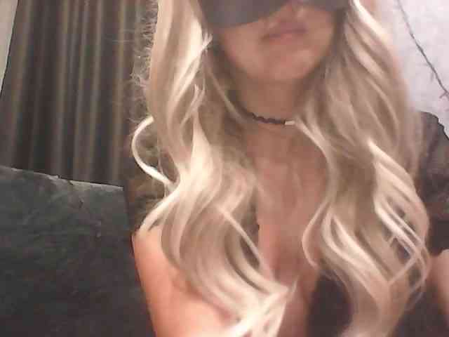 -Tasha webcam