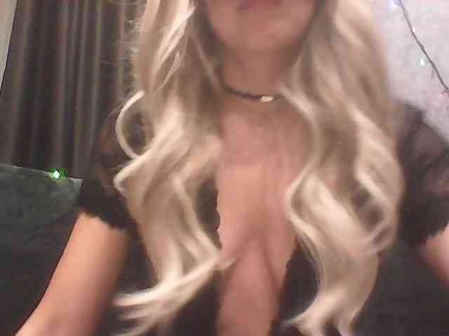 -Tasha webcam