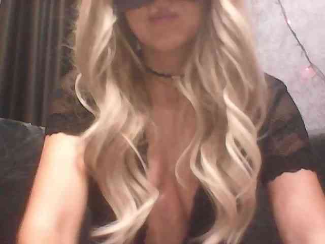 -Tasha webcam