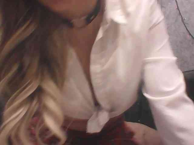 -Tasha webcam