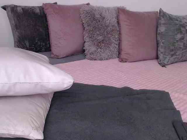 emilyclark webcam