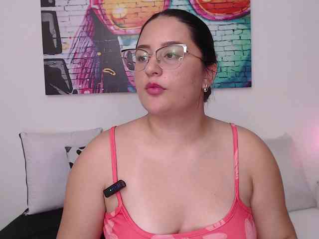 emilyclark webcam