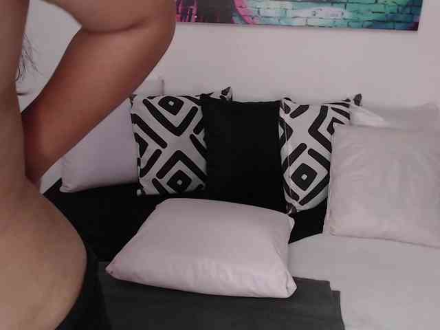 emilyclark webcam