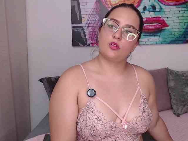 emilyclark webcam
