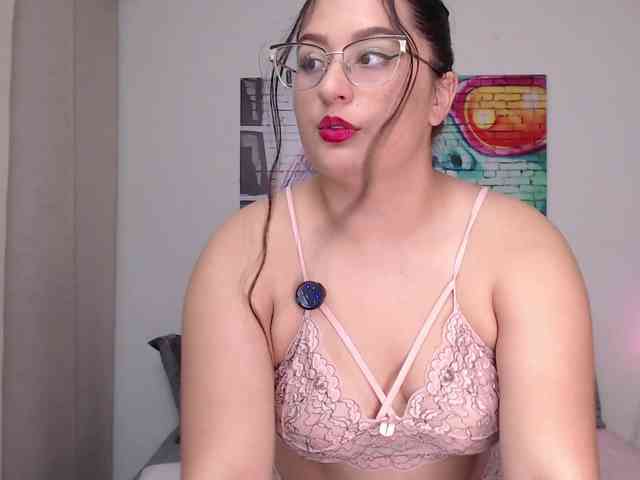 emilyclark webcam