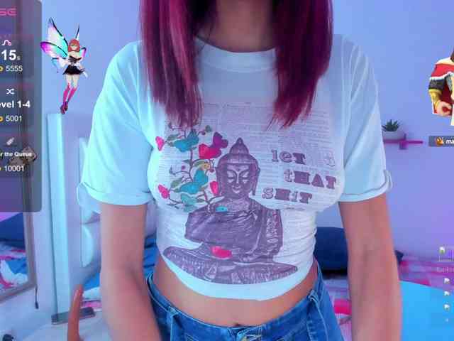 QueenLatina webcam