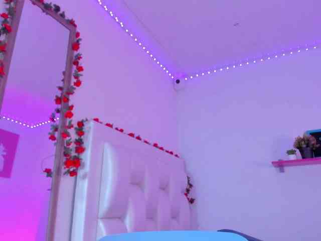 QueenLatina QueenLatina