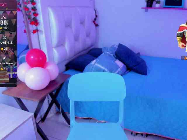 QueenLatina QueenLatina