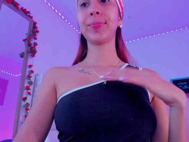 QueenLatina Live Webcam on BongaCams