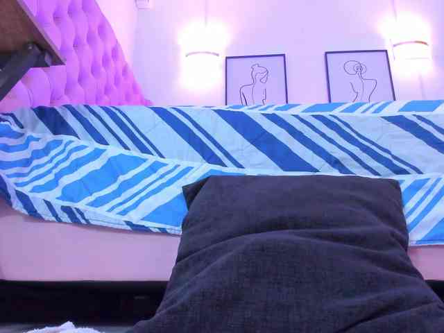 QueenLatina QueenLatina