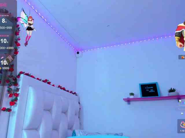 QueenLatina webcam