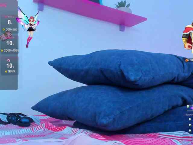 QueenLatina webcam