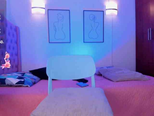 QueenLatina QueenLatina