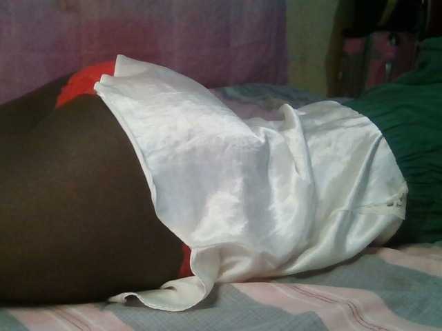 Hot-Sherry's BongaCams show and profile