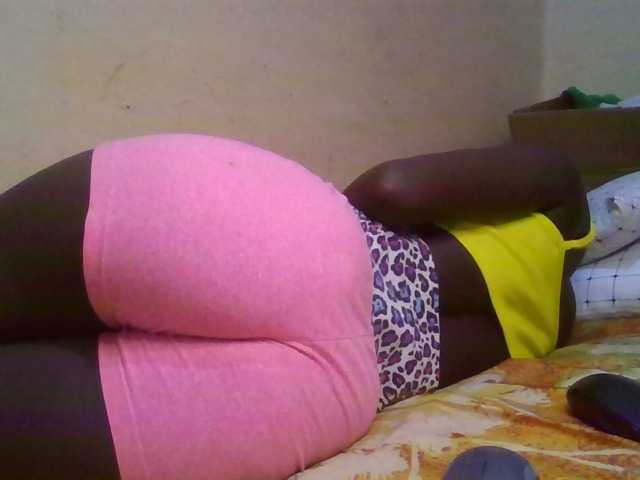 Hot-Sherry's BongaCams show and profile