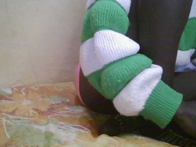 Hot-Sherry's BongaCams show and profile