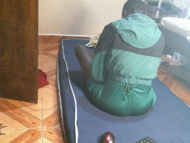 Hot-Sherry's BongaCams show and profile