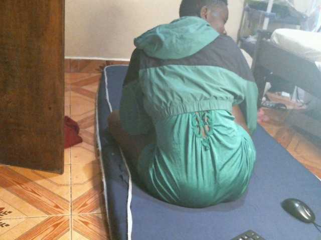 Hot-Sherry's BongaCams show and profile