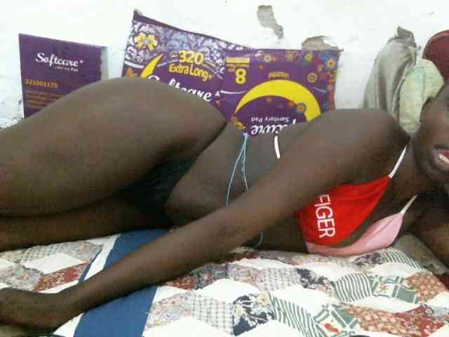 Hot-Sherrryll webcam