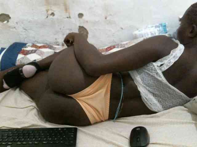 Hot-Sherrryll webcam