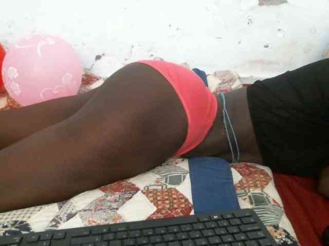 Hot-Sherrryll webcam