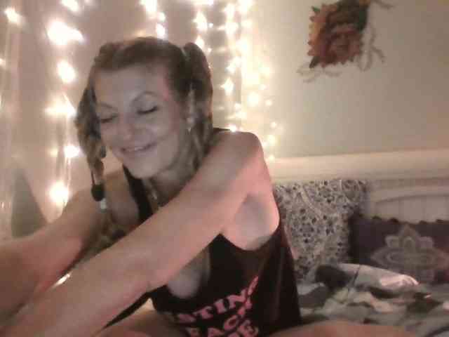 AMERICANBEAUTY webcam