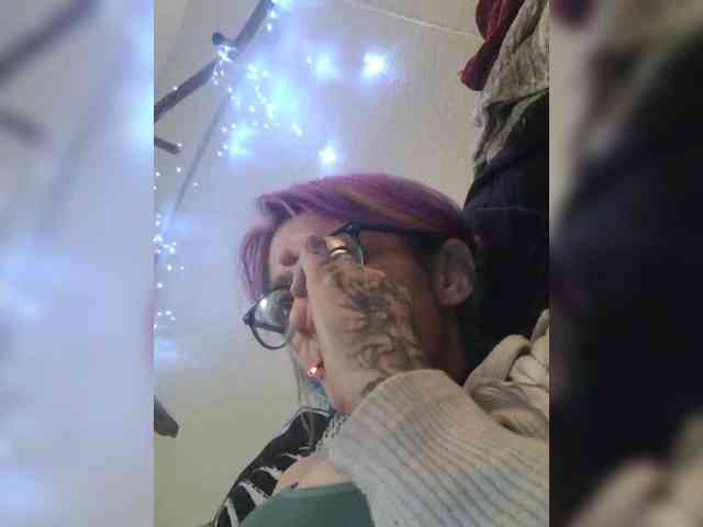 cam sex chat DevilynSloane