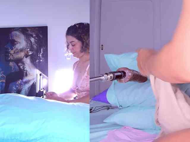 Mila-Moans webcam