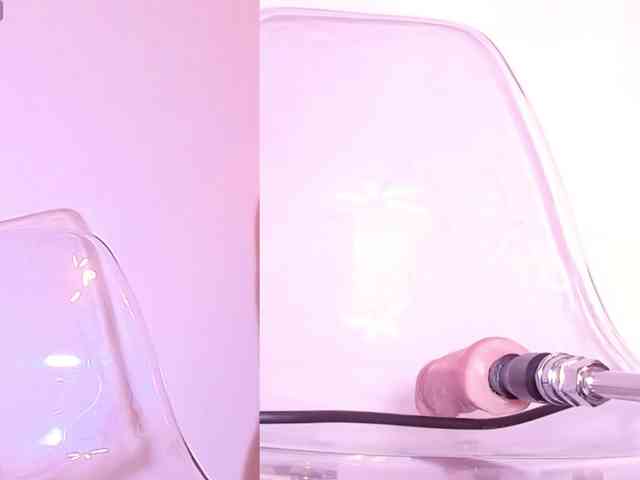 Mila-Moans webcam