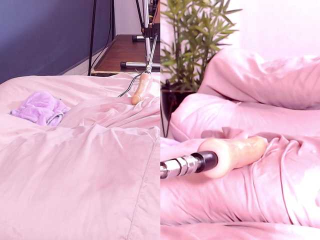 Curvy-Cutie's BongaCams show and profile