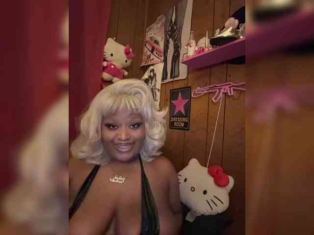 Ladylucid webcam