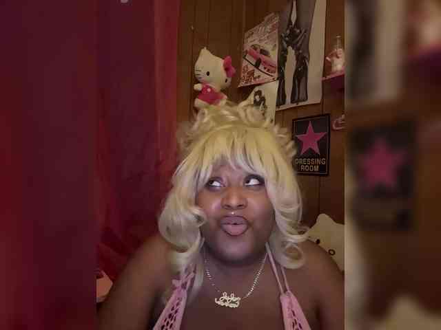 Ladylucid webcam