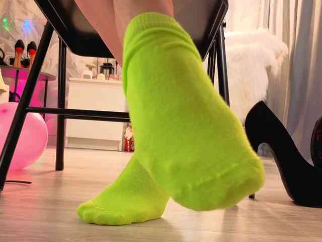 KrisHeels webcam