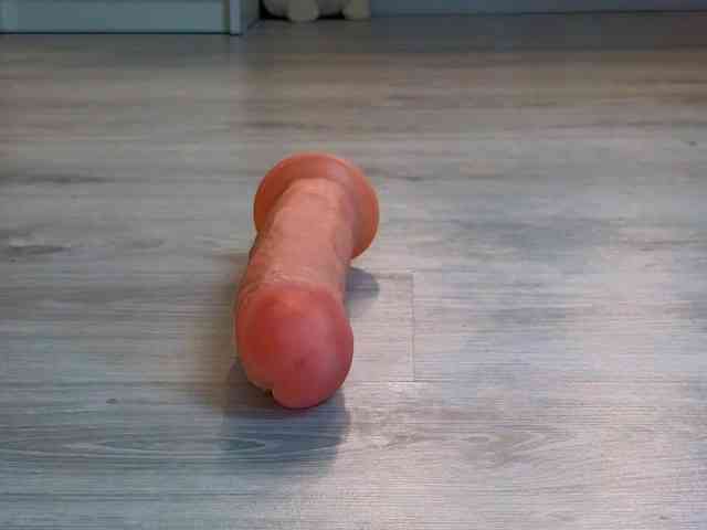 KrisHeels webcam