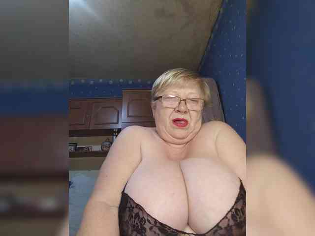 LettieXMagdalen webcam