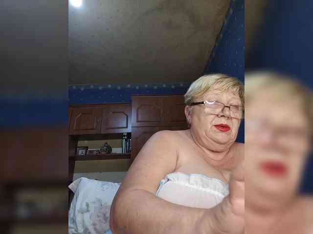LettieXMagdalen webcam