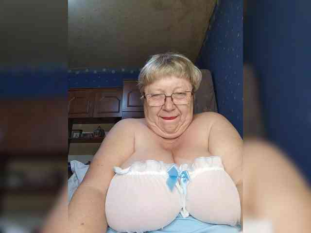 LettieXMagdalen webcam