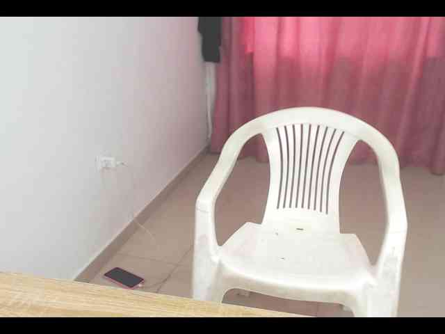 GabySquirt webcam