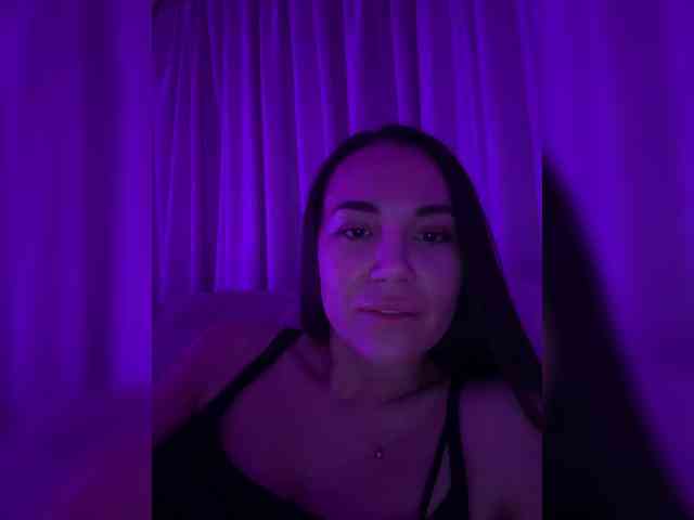 QWEENII webcam