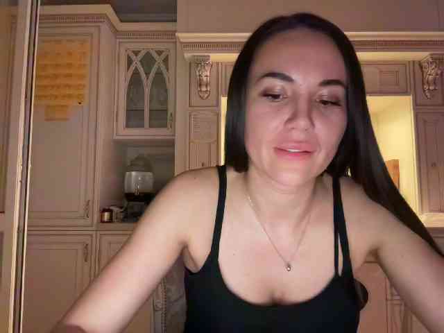 QWEENII webcam