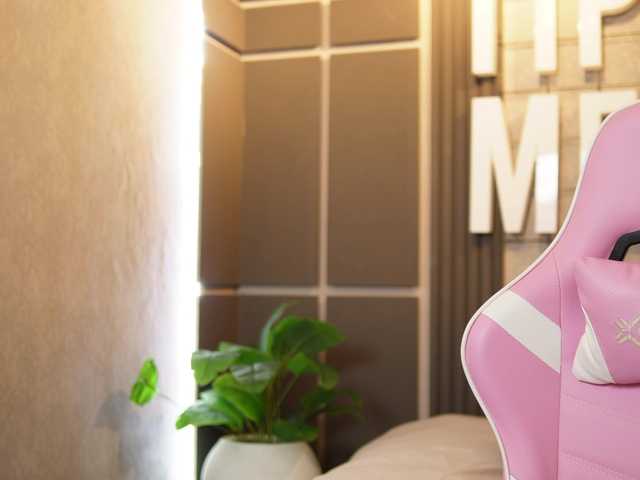  ParysScott chat room